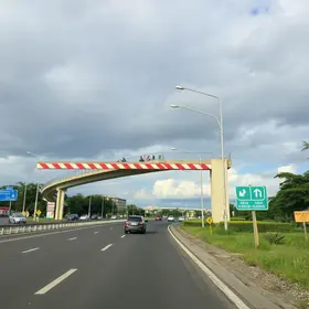 ViaOeste interdita passarela